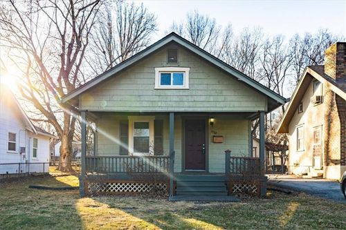 7730 Jefferson St, Kansas City, MO, 64114-1730 | Card Image