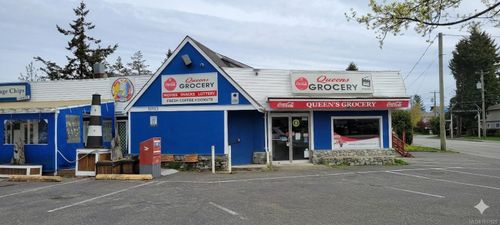 a-10153 Resthaven Dr, Sidney, BC, V8L3G8 | Card Image