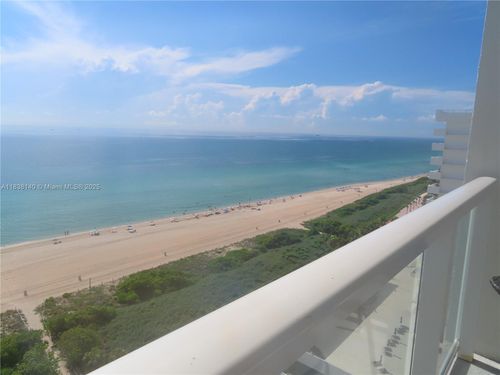 apt-704-5701 Collins Ave, Miami Beach, FL, 33140-2332 | Card Image