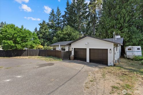 11719 35th Ave Se, Everett, WA, 98208-5305 | Card Image