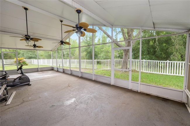 16804 Hawkridge Rd, House other with 4 bedrooms, 2 bathrooms and null parking in Lithia FL | Image 40