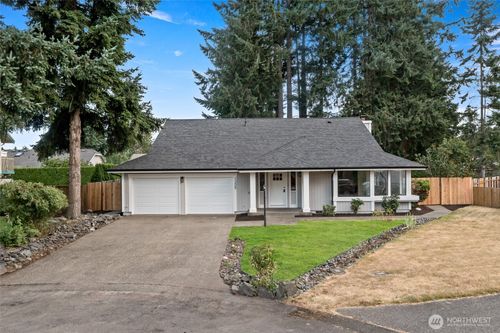 1308 133rd St S, Tacoma, WA, 98444-3577 | Card Image