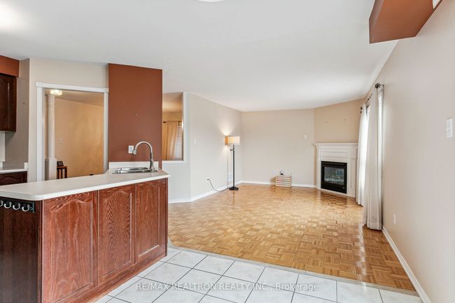 42 Queen Mary Dr, House other with 3 bedrooms, 3 bathrooms and 2 parking in Brampton ON | Image 29