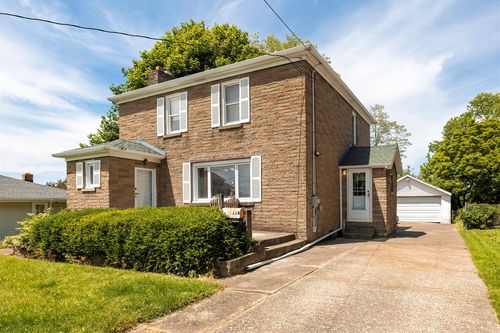 116 Averlon Ave, Erie, PA, 16509-1403 | Card Image