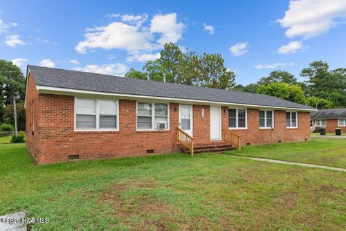 a-4134 Corbett Cir, Farmville, NC, 27828-8500 | Card Image