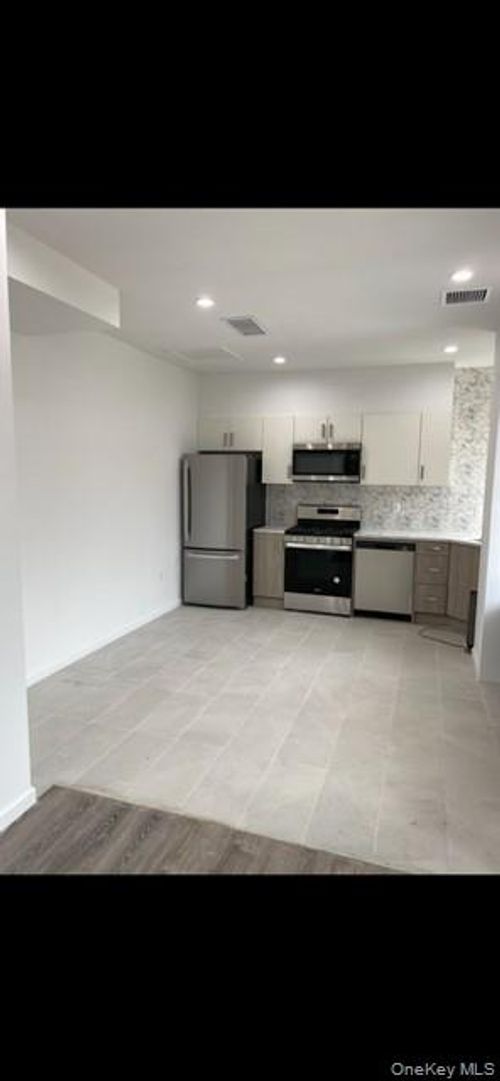 201-05 17th Ave, Bayside, NY, 11360 | Card Image