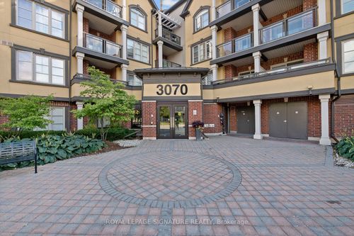 216-3070 Rotary Way, Burlington, ON, L7M0H1 | Card Image