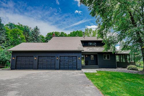 5055 Jerome Ave N, Lake Elmo, MN, 55042-9551 | Card Image