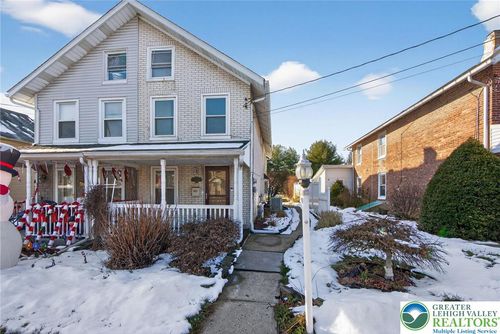 3015 N 3rd St, Whitehall, PA, 18052-3206 | Card Image