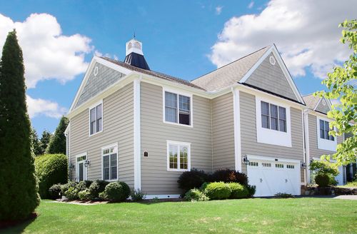 20-20 Still Water Cir, Brookfield, CT, 06804-1146 | Card Image