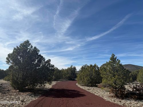 5892 N Santa Fe Road, Williams, AZ, 86046 | Card Image