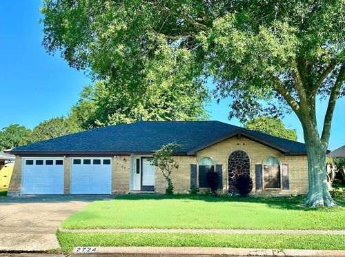 2724 Hughann St., Port Neches, TX, 77651-5334 | Card Image