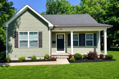 225 S Railroad St, Franklin, KY, 42134-1259 | Card Image