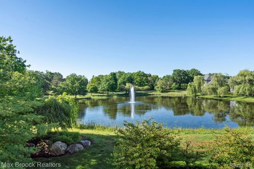 2921 Turtle Pond Ct, Bloomfield Hills, MI, 48302-0720 | Card Image