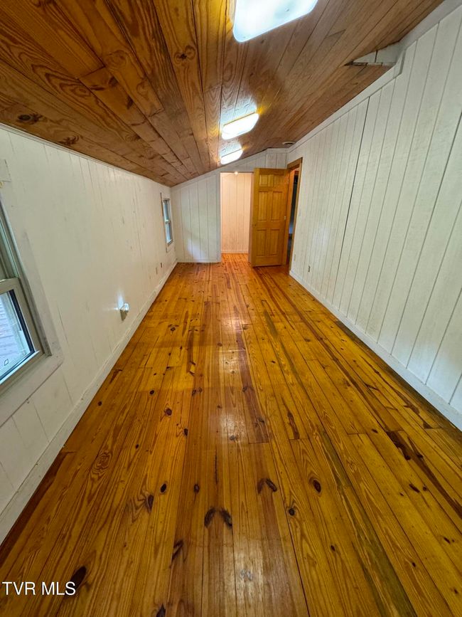 2401 Egan Rd, House other with 4 bedrooms, 3 bathrooms and null parking in Big Stone Gap VA | Image 45
