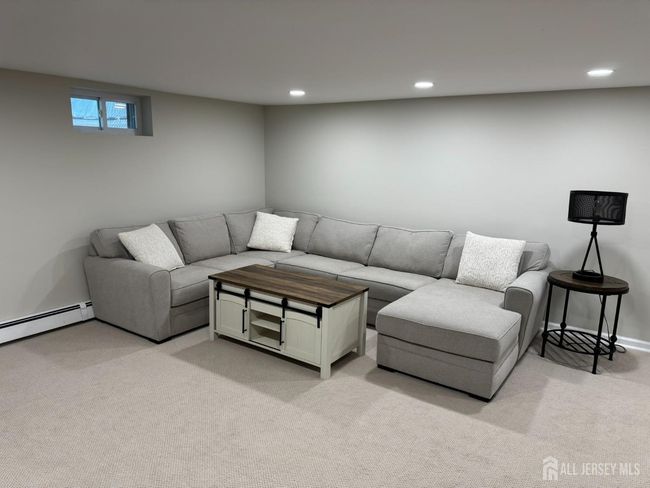 333 Harris Ave, House other with 3 bedrooms, 2 bathrooms and null parking in Middlesex NJ | Image 24