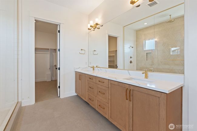 382 W Fir Loop, House other with 6 bedrooms, 5 bathrooms and 4 parking in Washougal WA | Image 32