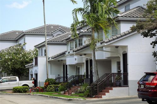 apt-412-711 Sw 148th Ave, Davie, FL, 33325-3082 | Card Image