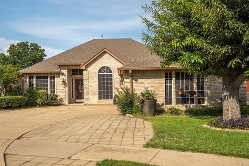 2031 Vintage Cir, Corinth, TX, 76210-2801 | Card Image