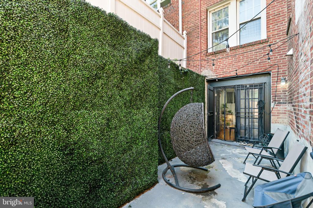 Residential in WASHINGTON 4