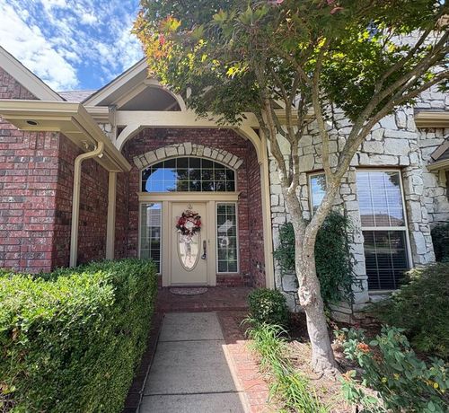 2830 Misty Ridge Dr, Norman, OK, 73071-4117 | Card Image