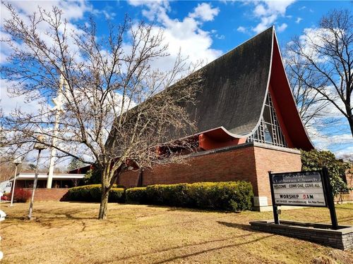 873-871 Harris Ave, Woonsocket, RI, 02895-1824 | Card Image