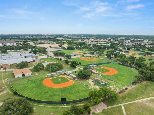 1322 Dove Haven Loop, House other with 4 bedrooms, 3 bathrooms and 4 parking in Cedar Park TX | Image 36