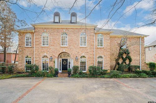 1206 Secluded Ln, Longview, TX, 75604-2859 | Card Image