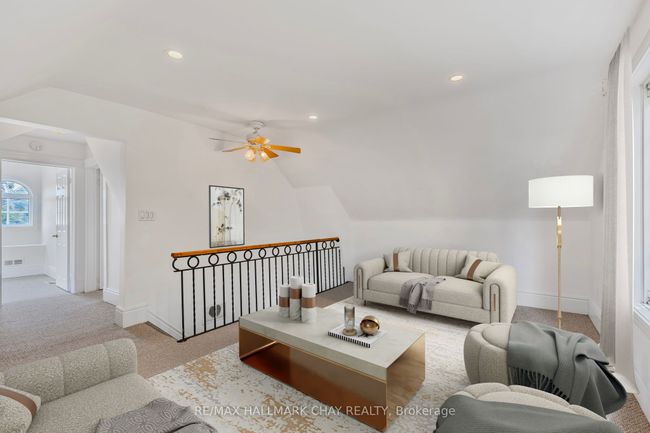 111 Penetang St, House other with 2 bedrooms, 2 bathrooms and 4 parking in Barrie ON | Image 14