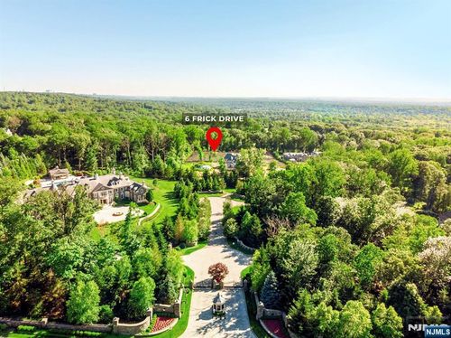 6 Frick Dr, Demarest, NJ, 07627-1326 | Card Image