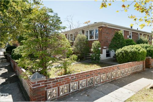 154 Princeton Ave, Staten Island, NY, 10306-4206 | Card Image