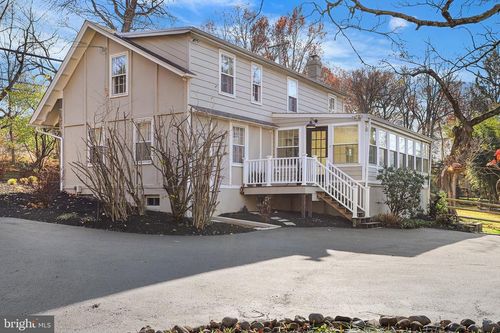 1185 W Street Rd, WEST CHESTER, PA, 19382-8053 | Card Image