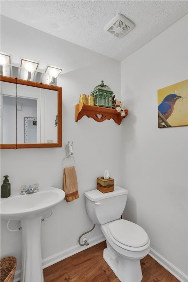Main floor half bath | Image 9