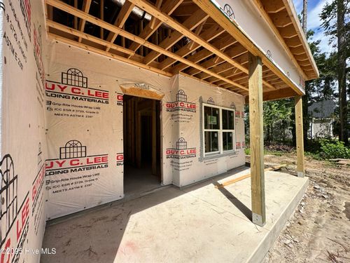 2024 Page Rd, Burgaw, NC, 28425-2626 | Card Image