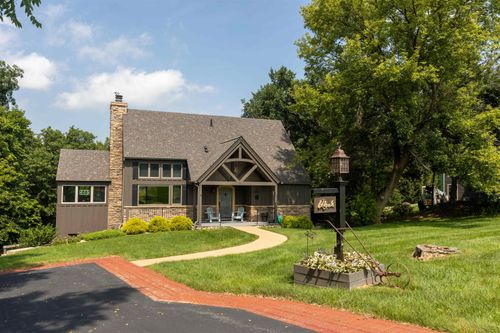 3 W Bay Path, Galena, IL, 61036-9551 | Card Image