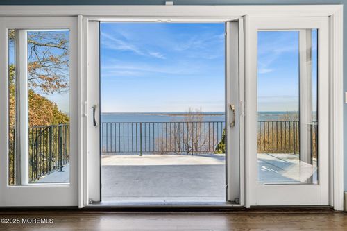 6 Hillside Rd, Atlantic Highlands, NJ, 07716-1711 | Card Image