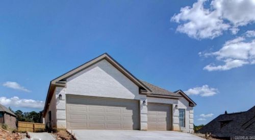 119 Crestview Dr, Maumelle, AR, 72113-5953 | Card Image