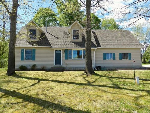 249 Peach Tree Drive, East Bay Township, MI, 49896 | Card Image