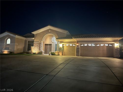 264 N Hollywood Blvd, Las Vegas, NV, 89110-5262 | Card Image