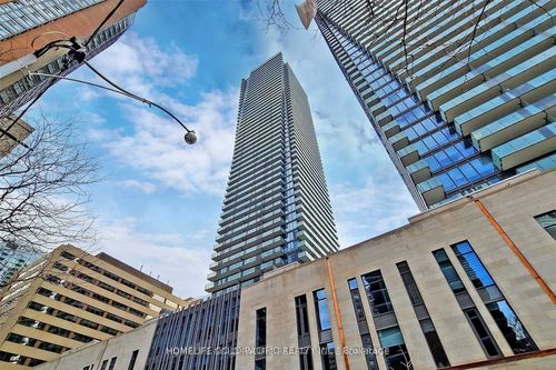 2207-1080 Bay St, Toronto, ON, M5S0A5 | Card Image