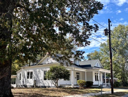 123 Lee St, Thomson, GA, 30824-2628 | Card Image