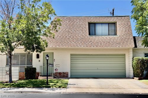 3857 Territory St, Las Vegas, NV, 89121-7216 | Card Image