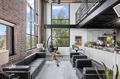 apt-341-3110 Thomas Ave, Dallas, TX, 75204-2870 | Card Image