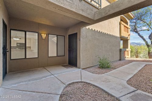 33102-5751 N Kolb Rd, Tucson, AZ, 85750-0873 | Card Image