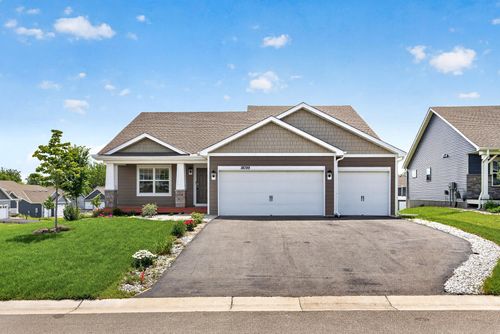 18099 Heirloom Ct, Lakeville, MN, 55044-5369 | Card Image
