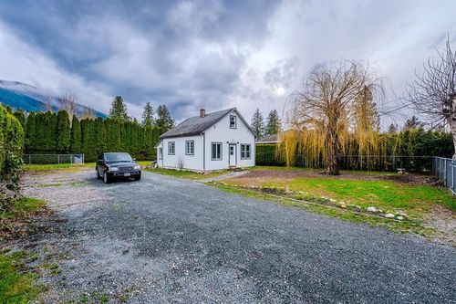 52752 Bunker Rd, Rosedale, BC, V0X1X1 | Card Image
