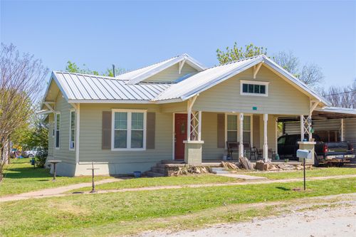 601 E Ross Ave, De Leon, TX, 76444-2245 | Card Image