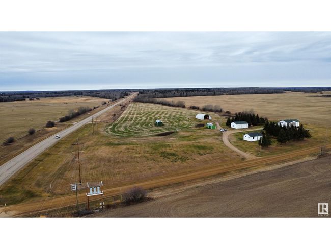 240048 Township Road 630, House other with 6 bedrooms, 4 bathrooms and null parking in Rochester AB | Image 43