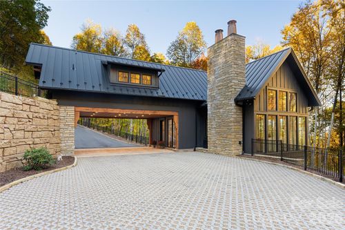 256 Haulback Way, Sylva, NC, 28779-1187 | Card Image