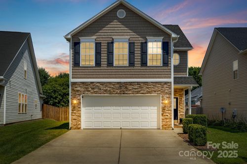 34 Chowan Dr, Fletcher, NC, 28732-7909 | Card Image